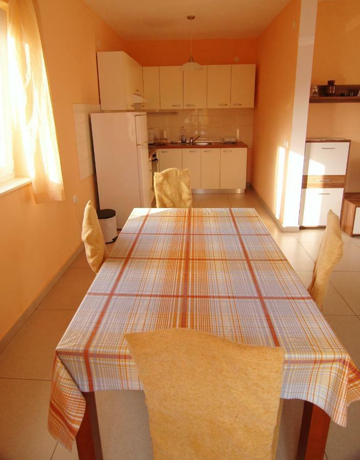 Apartment Urem Biograd Na Moru Exterior photo
