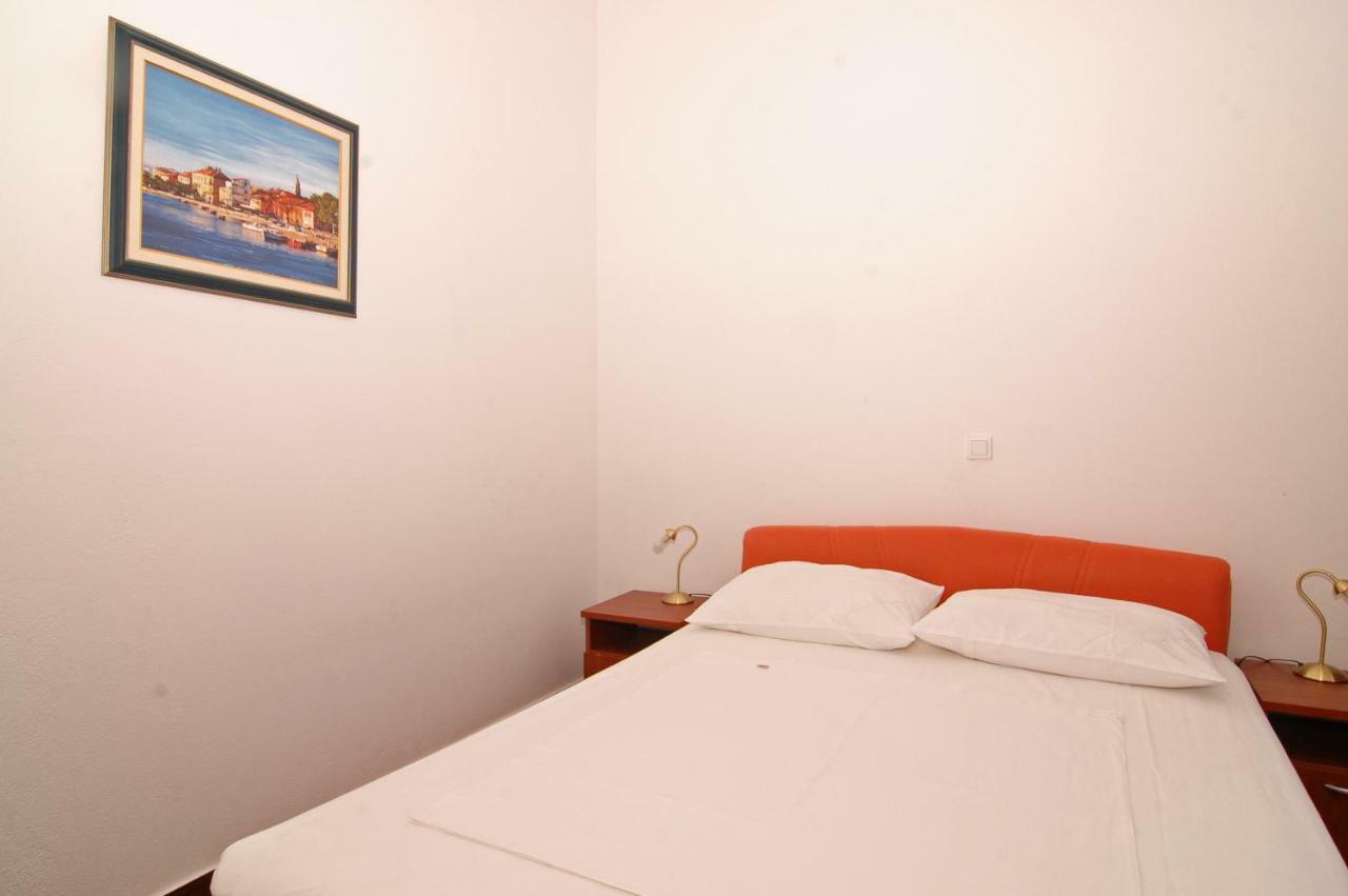 Apartment Urem Biograd Na Moru Exterior photo